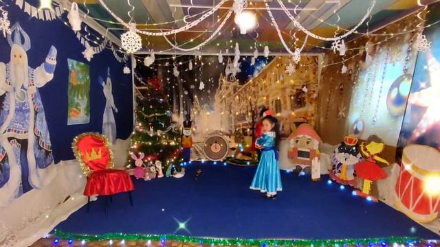 Новогоднее представление "Щелкунчик" смотреть онлайн