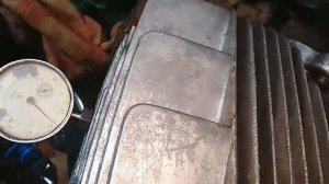 РЕГУЛИРОВКА контактного ЗАЖИГАНИЯ на мотоцикле ЯВА/JAWA. Наглядный пример!!! смотреть до конца!!!!
