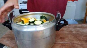 МЯСО С ОВОЩАМИ В СКОРОВАРКЕ. ПРОСТОЙ И ВКУСНЫЙ РЕЦЕПТ. Приготовьте это блюдо, другого вы не захотит