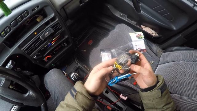 ЕВРОАВАРИЙКА и двойной USB вместо заглушек на приборке / с OZON в ВАЗ 2114 / Полезные доработки смотреть онлайн