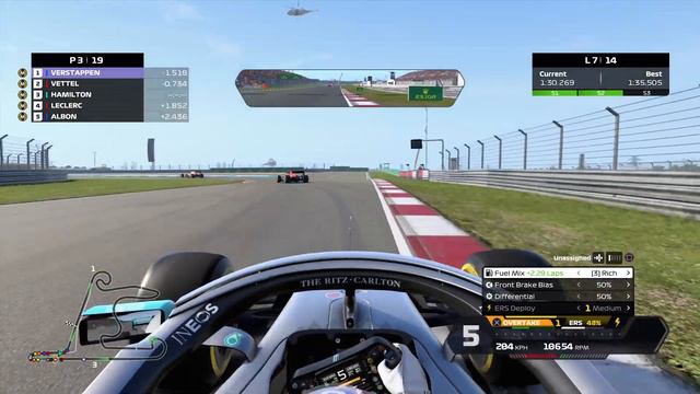 F1® 2020 | Shanghai | Mercedes-AMG F1 W11 EQ Performance | Hamilton | Onboard смотреть онлайн