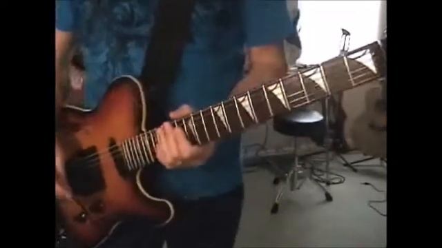 GUITAR LESSONS FOR THE 3 PIECE BAND GUITARIST BY SCOTT GROVE смотреть онлайн