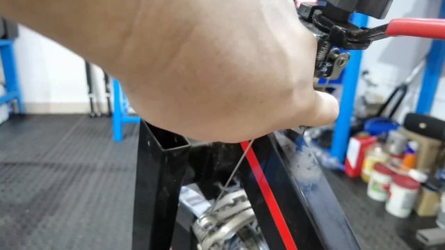 Cómo reparar la tensión tu bici SPINNING, FÁCIL..¡¡¡ смотреть онлайн