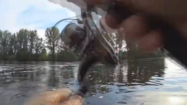 Jackall Chubby Popper Вечерняя рыбалка на одну приманку смотреть онлайн