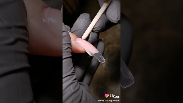 Клюющие ногти. смотреть онлайн