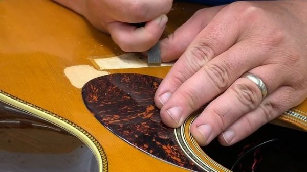 Repairing John Mayer's OMJM Martin Guitar