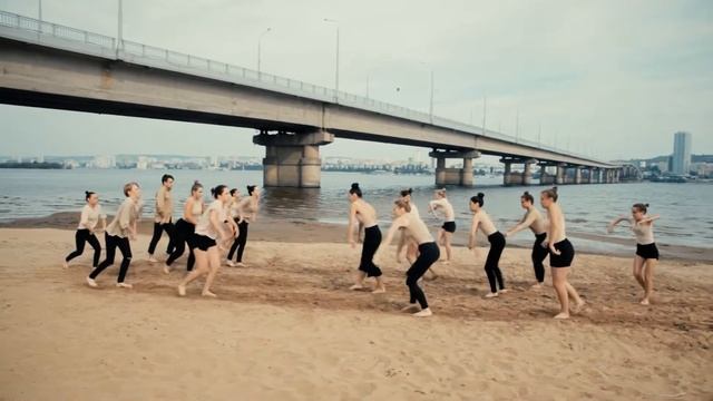 DM Show - Следы на песке смотреть онлайн