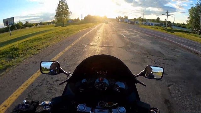 Покатухи Yamaha FJR 1300 и Honda CBR 1100 XX