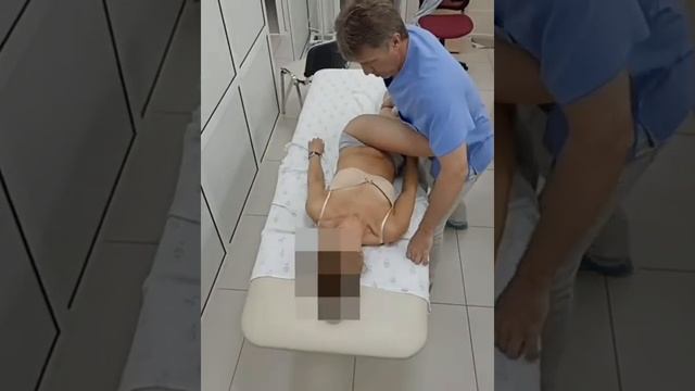 ПРОСТО сеанс мануальной терапии. Мануалка доступно и просто. смотреть онлайн