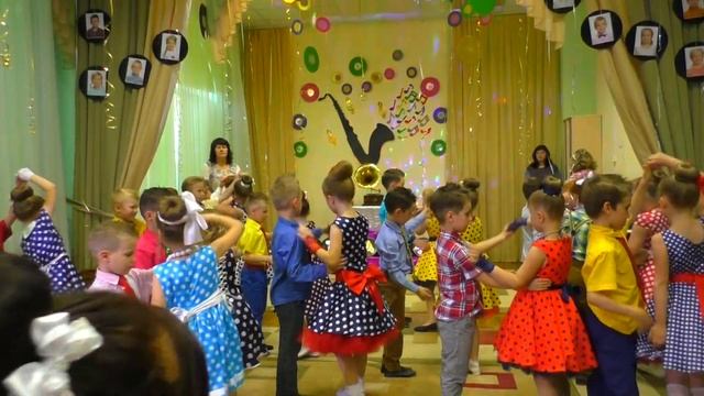 Прощальный вальс. Выпускной 2019.Д/с №1. 11 группа. смотреть онлайн