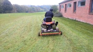 Аксессуары от Husqvarna: многофукциональная платформа и аэратор для райдеров и тракторов