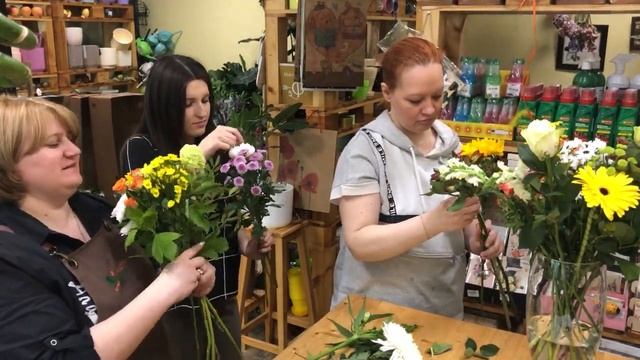 Букеты. Много букетов. Под заказ и не только