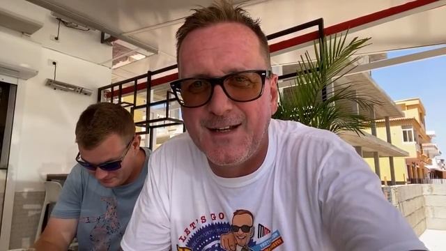 ? LIVE From Playa Paraiso in Tenerife смотреть онлайн