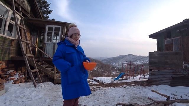 РАЗВЕДКА НА ДАЧЕ ! " ВЫЖИВАЕМ " ЗИМОЙ НА ДАЧЕ ! ПРОСТЫЕ РАДОСТИ МНОГОДЕТНОЙ СЕМЬИ ! СТОЛЫЧ ! смотреть онлайн