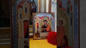 Акафист Божией Матери перед иконой Ея "Нечаянная радость ".