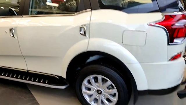 Mahindra XUV 500 W9 variant on road price features & accessories with price review смотреть онлайн