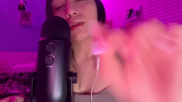 ASMR|| Mouth Sounds + Licking 👅 смотреть онлайн