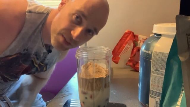 How To Make EASY PROTEIN ICE CREAM! Low Cal! Low Carb! смотреть онлайн