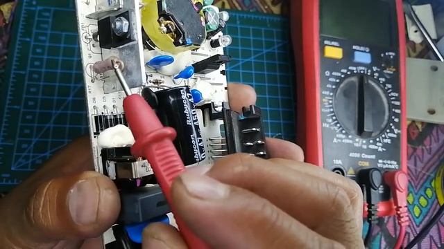 DCB113 DEWALT CONVERSION 110V A 220V