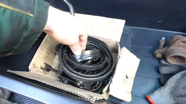 Warsztatowy Vlog #2 Wyjmujemy tylny most z 8011 смотреть онлайн