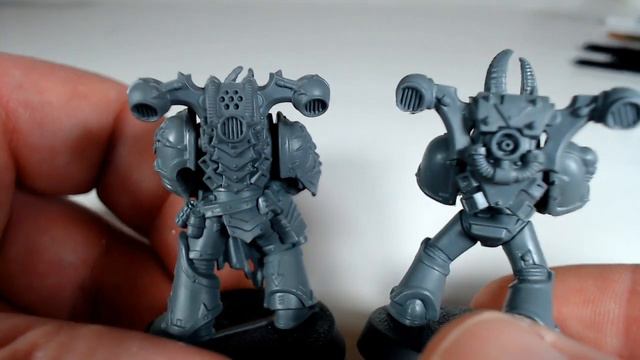 Old vs New: Chaos Space Marines Comparison смотреть онлайн