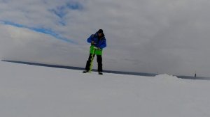 Китайский шуруповерт с aliexpress и толстый лед. На какой скорости бурить