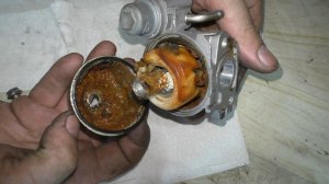 Откуда Бензин в Масле Двигателя Бензогенератора Из Мастерской