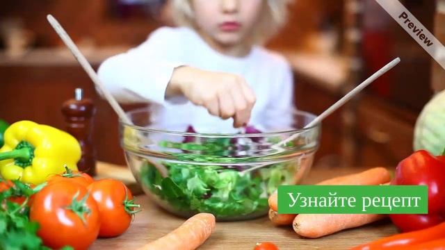 Салат с клубникой, рукколой и сыром смотреть онлайн