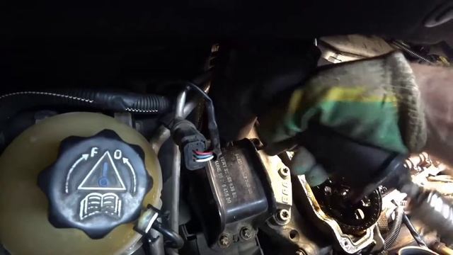 Peugeot 3008 ЕР6 перескочила цепь ГРМ, часть 1 - демонтаж.