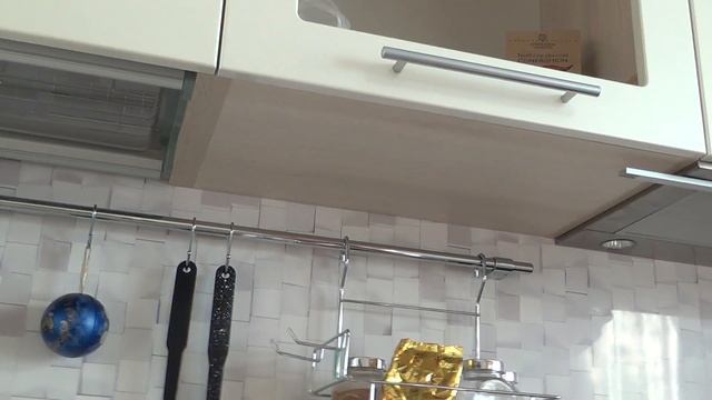 Светодиодная подсветка на кухне. Инфракрасный выключатель. Своими руками. смотреть онлайн