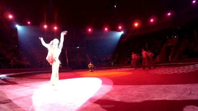 Цирк, Circus Программа Воробьева, Удав Юлия Дубовик смотреть онлайн