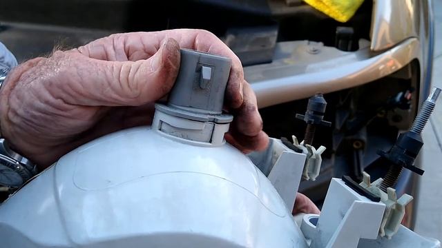 Headlights On 2001 F150 Lariat Changed To LED's смотреть онлайн