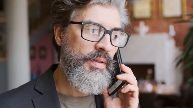 Дед пришел в автосалон. ПОСМОТРИТЕ, ЧТО ВЫШЛО ИЗ ЭТОЙ ЗАТЕИ... смотреть онлайн