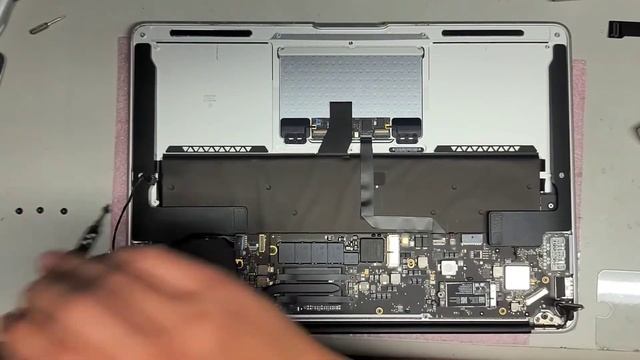 MacBook Air A1466 2012 2013 2014 2015 2017 LCD Screen Replacement Repair