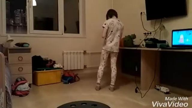 Скрытая камера!наблюдаем за сестрой смотреть онлайн