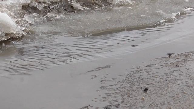 На дороге тает снег смотреть онлайн