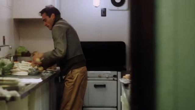 Joaquin Phoenix - Tribute 2 [White Lies - Take it out on me] смотреть онлайн