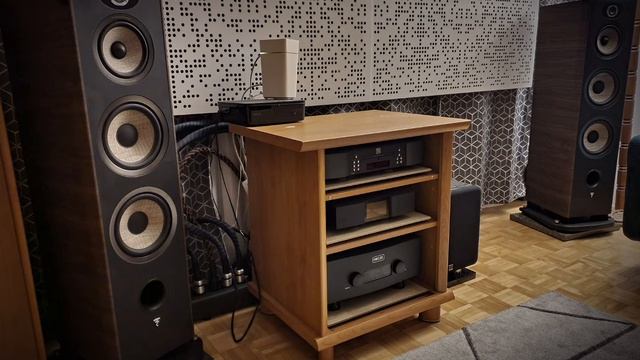 7. Focal Aria 948 Be, SVS SB-2000 Pro, Hegel H590, Moon Simaudio 260Dt, Kobol Audio Powercords. смотреть онлайн