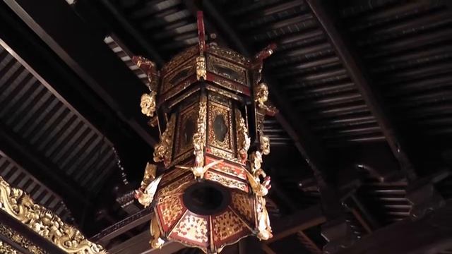 Shanghai : le temple de Longhua смотреть онлайн