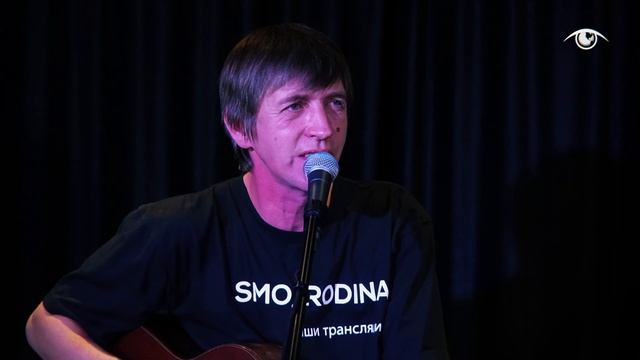 Роман Филиппов & Сергей Клевенский - На кривом автомобиле (автор Андрей Козловский) смотреть онлайн