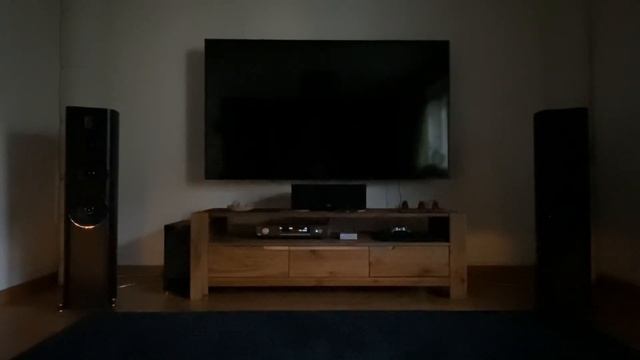 Arcam SA20 and Wharfedale evo 4.4 смотреть онлайн