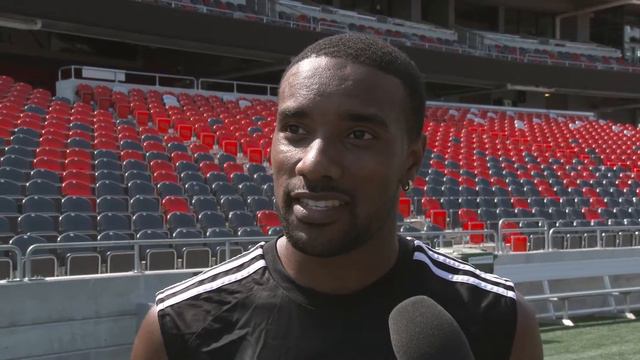 Dixon: We have to play for the fans смотреть онлайн