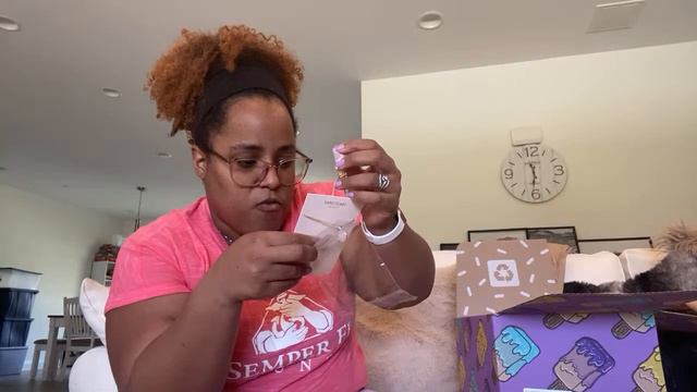 Unboxing my Summer FabFitFun box 📦 смотреть онлайн