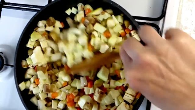 Любите овощи? Готовим на гарнир рагу овощное с баклажанами. Нереально вкусное овощное рагу ! смотреть онлайн