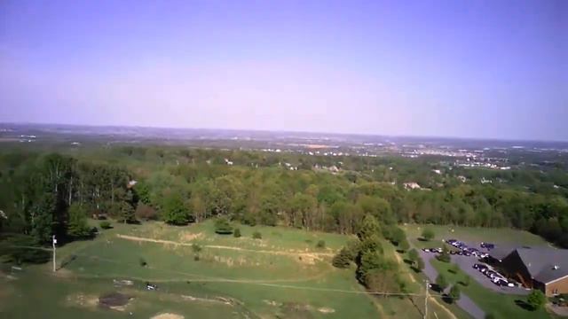 Drone flight with Hubsan H107C HD смотреть онлайн