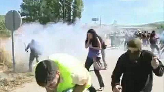 Взрыв в прямом эфире смотреть онлайн
