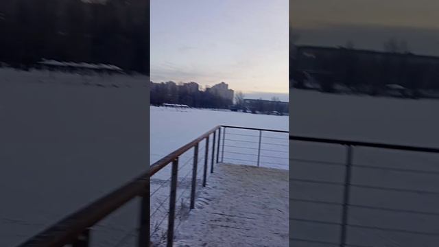 Замёрзший пруд. смотреть онлайн