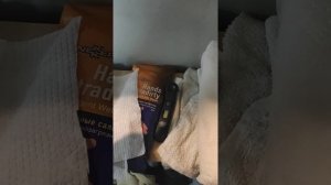 Чистка уплотнителей боковых стекол
