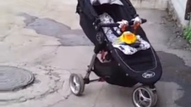 детская коляска с сигнализацией смотреть онлайн