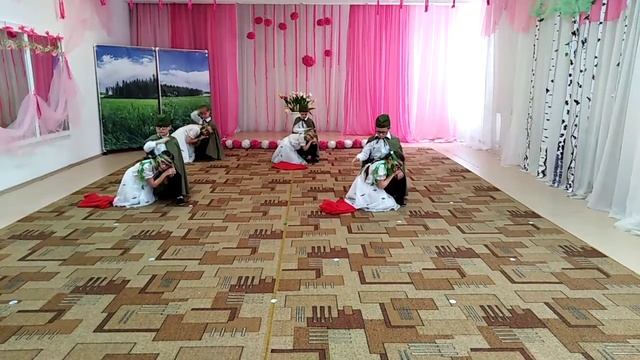 Танец ЗАКАТЫ АЛЫЕ танцевальная группа КОНФЕТТИ смотреть онлайн